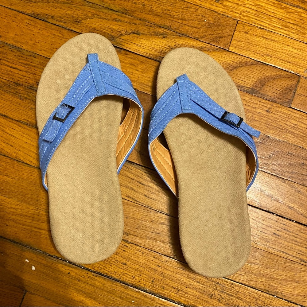 COPY - Blue Flip Flop